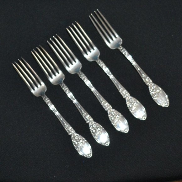 Antique Alvin Flatware 5 Dinner Forks Engraved Letter P Silverplate